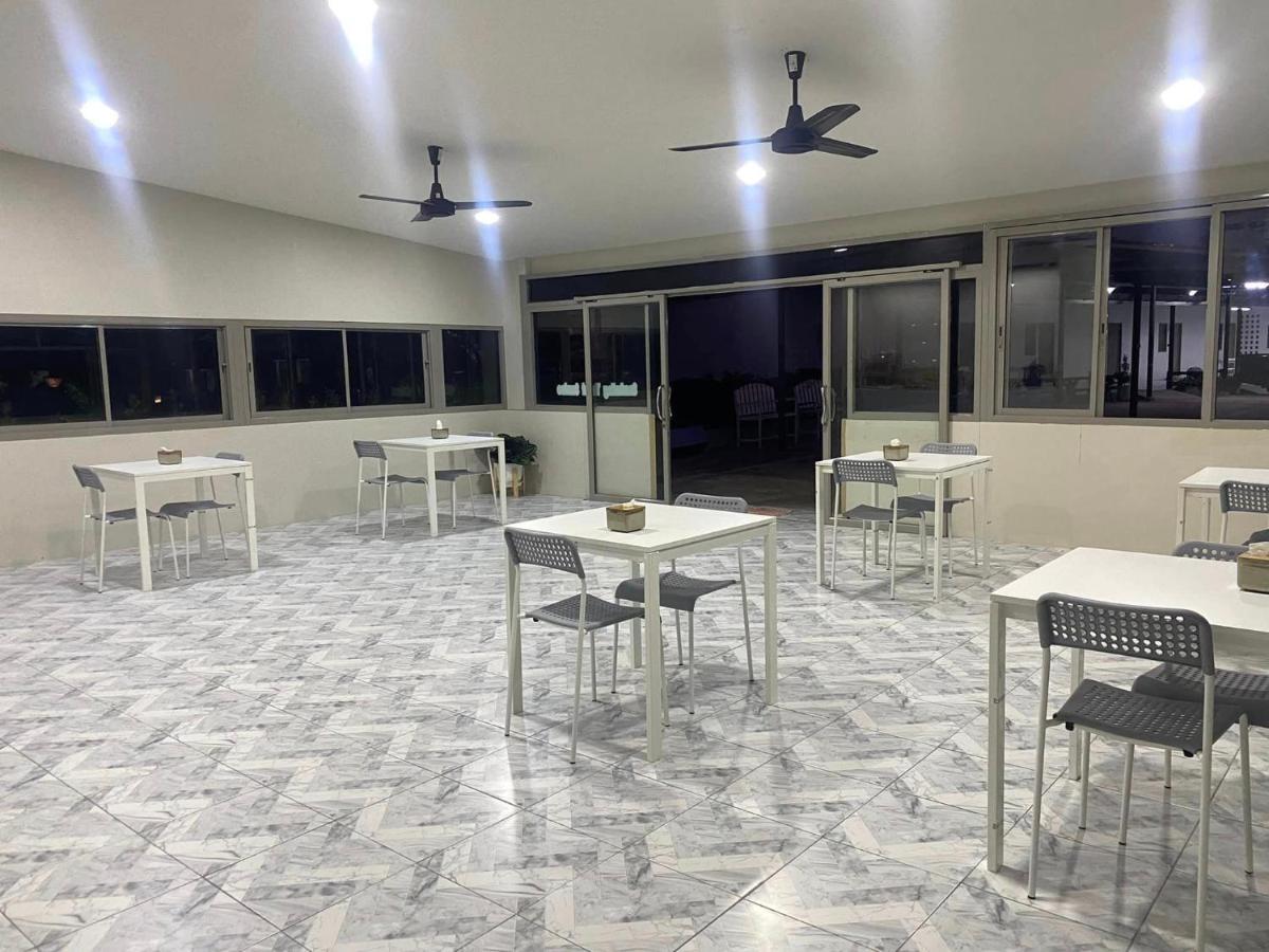 Bed and Breakfast Juni House Chumphon Exterior foto